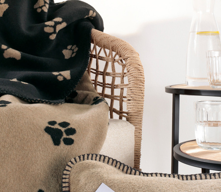 Koc Cawö We Love Dogs Paws 62470-93 150x200 Black/Beige