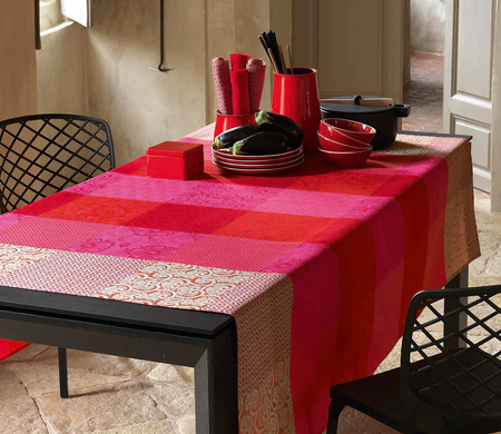 Serwetki bawełniane Le Jacquard Français Fleurs de Kyoto Cerise 4 szt.