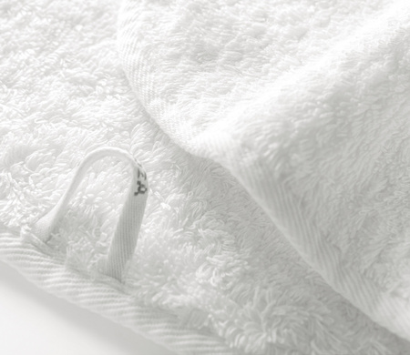 Ręcznik Graccioza Egoist 800 g/m² 20003 White Luxury Box