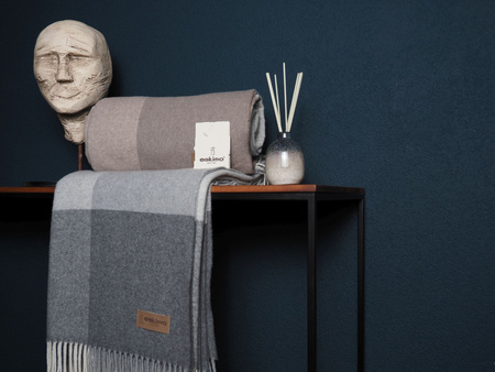 Koc z kaszmirem Eskimo Switzerland Princesse Minerva H4427-230 130x180 Light Brown