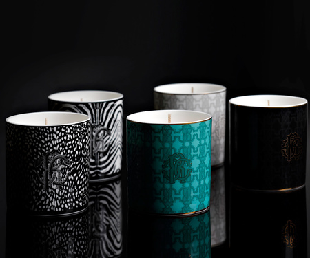 Świeca zapachowa Roberto Cavalli White Monogram 270 g