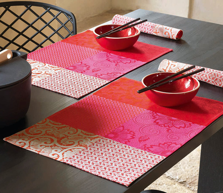 Serwetki bawełniane Le Jacquard Français Fleurs de Kyoto Cerise 4 szt.