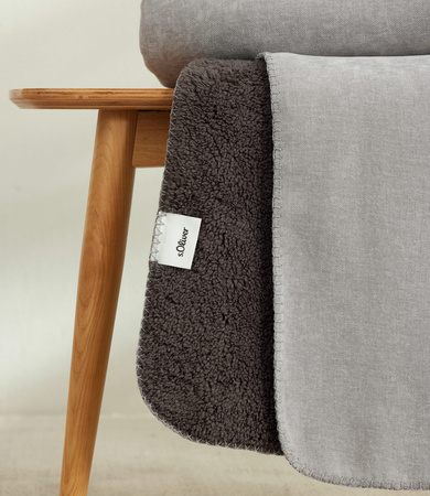 Koc s.Oliver 3280-880 150x200 grafitowy